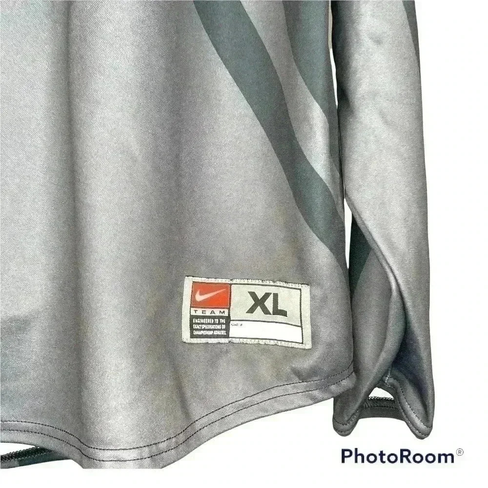 Nike Team Long Sleeve Jersey Type Shirt - Picture 4 of 6